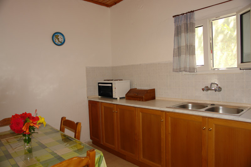 Apartment B  -  Dining area and kitchen