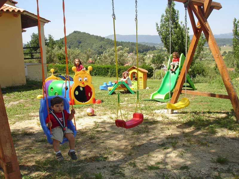 Holiday house Corfu - Children's playground