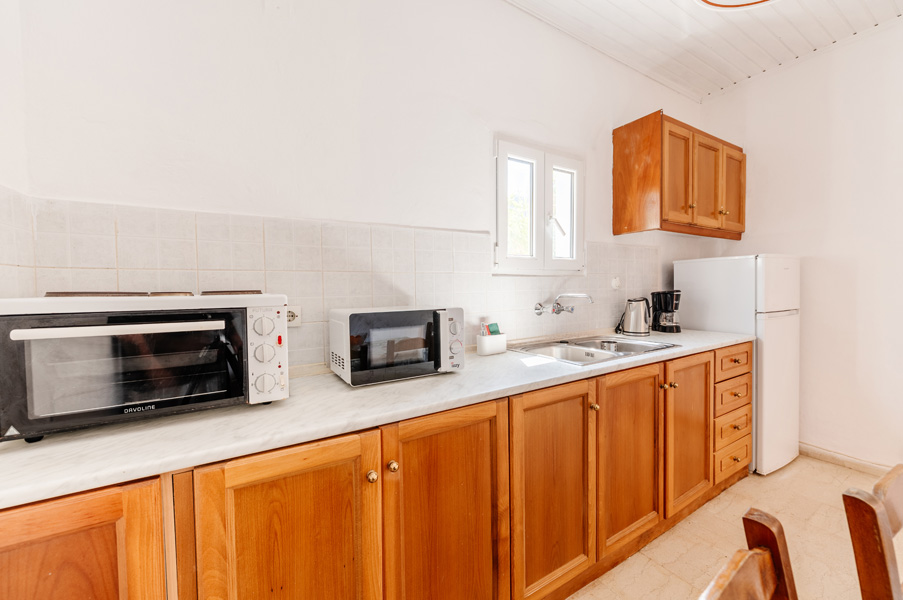 House Alexandros B - Kitchen